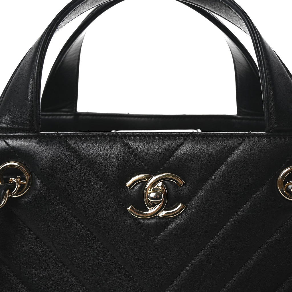 Calfskin Chevron Quilted Statement Shopping Tote Black