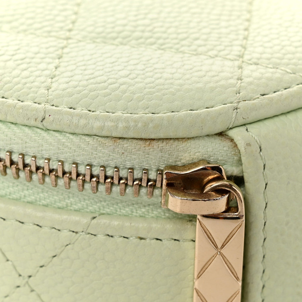 Caviar Quilted Round Handle With Care Vanity With Chain Light Green