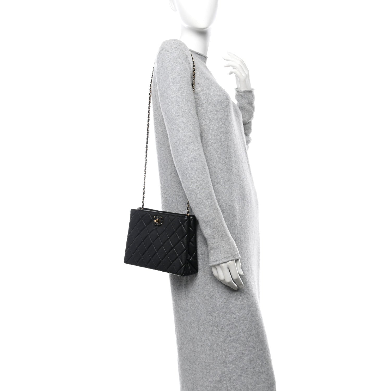 Shiny Lambskin Quilted Enamel CC Shoulder Bag Black