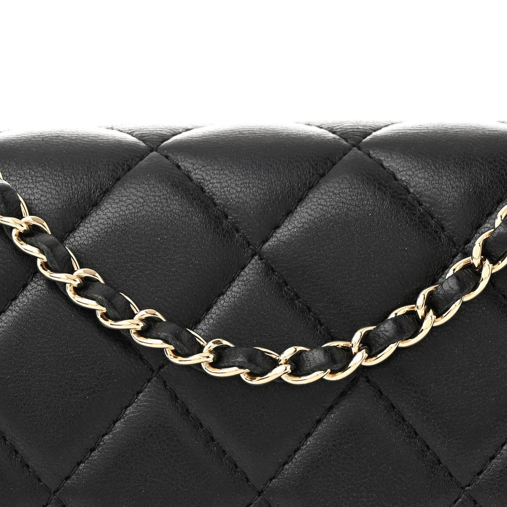 Caviar Quilted Golden Class Wallet On Chain WOC Black