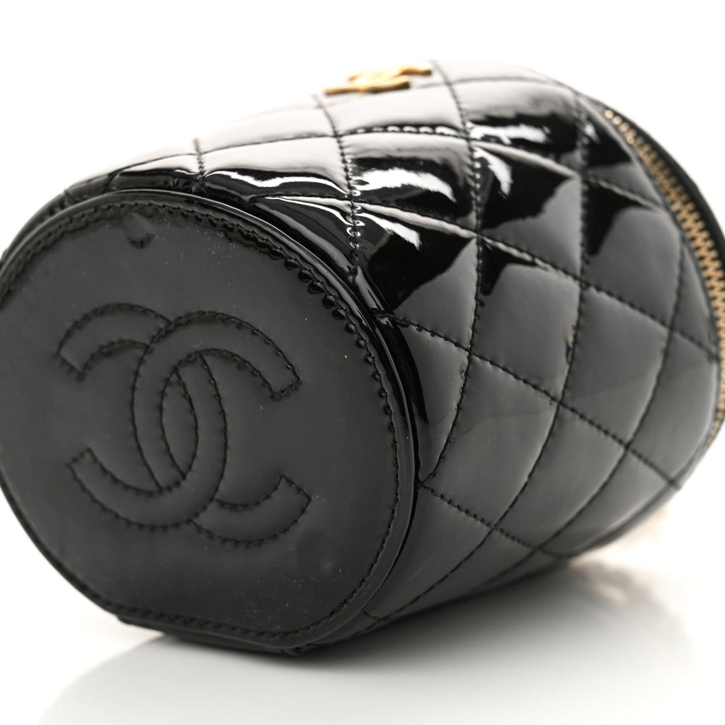 Patent Quilted Afternoon Tea Top Handle Vanity Case With Chain Black