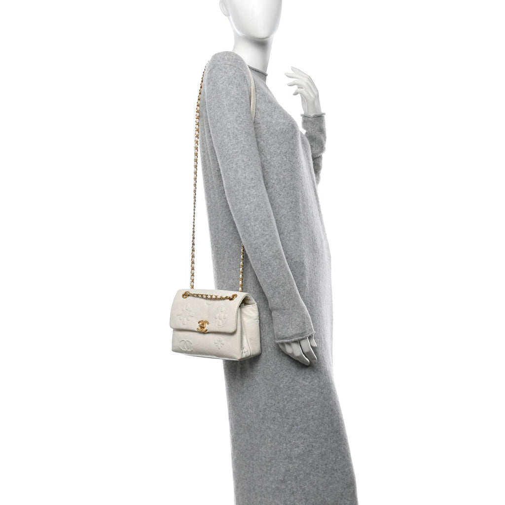 Crumbled Calfskin Embossed Flap White