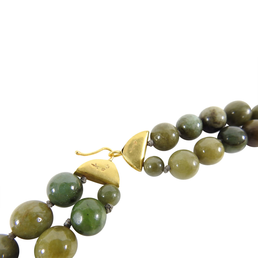 Eileen Coyne 22k Gold and Carved Jade Bead Pendant Necklace