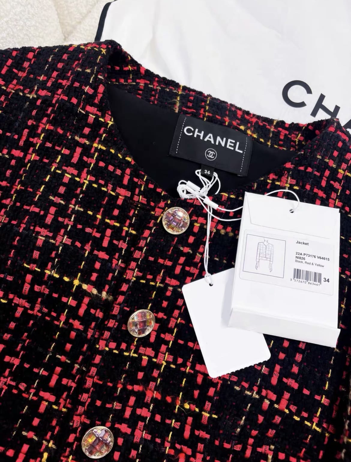 Chanel 22K red and black plaid tweed jacket size 34