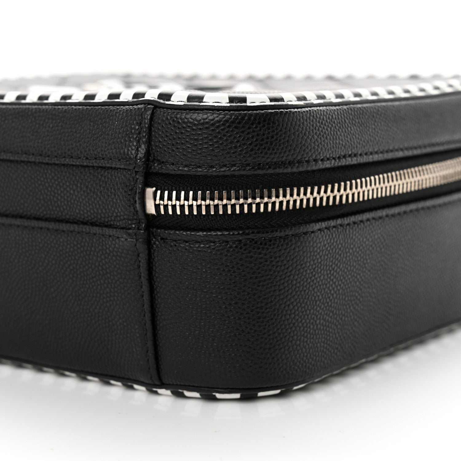 Caviar Quilted Striped Medium CC Filigree Vanity Case Black White