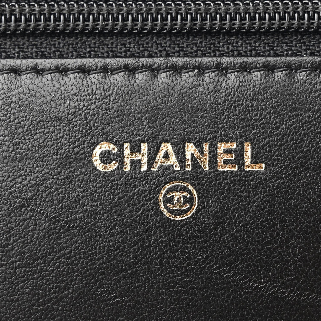 Caviar Quilted Golden Class Wallet On Chain WOC Black