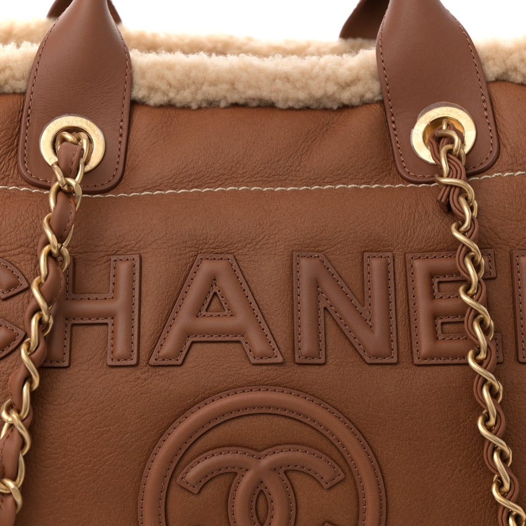 Lambskin Shearling Medium Deauville Tote Brown