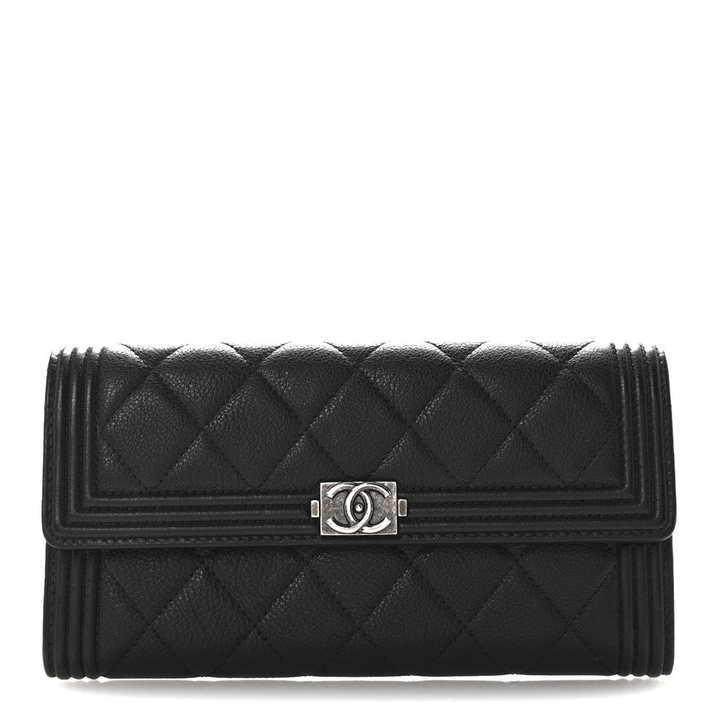 Calfskin Quilted Large Boy Gusset Flap Wallet Black