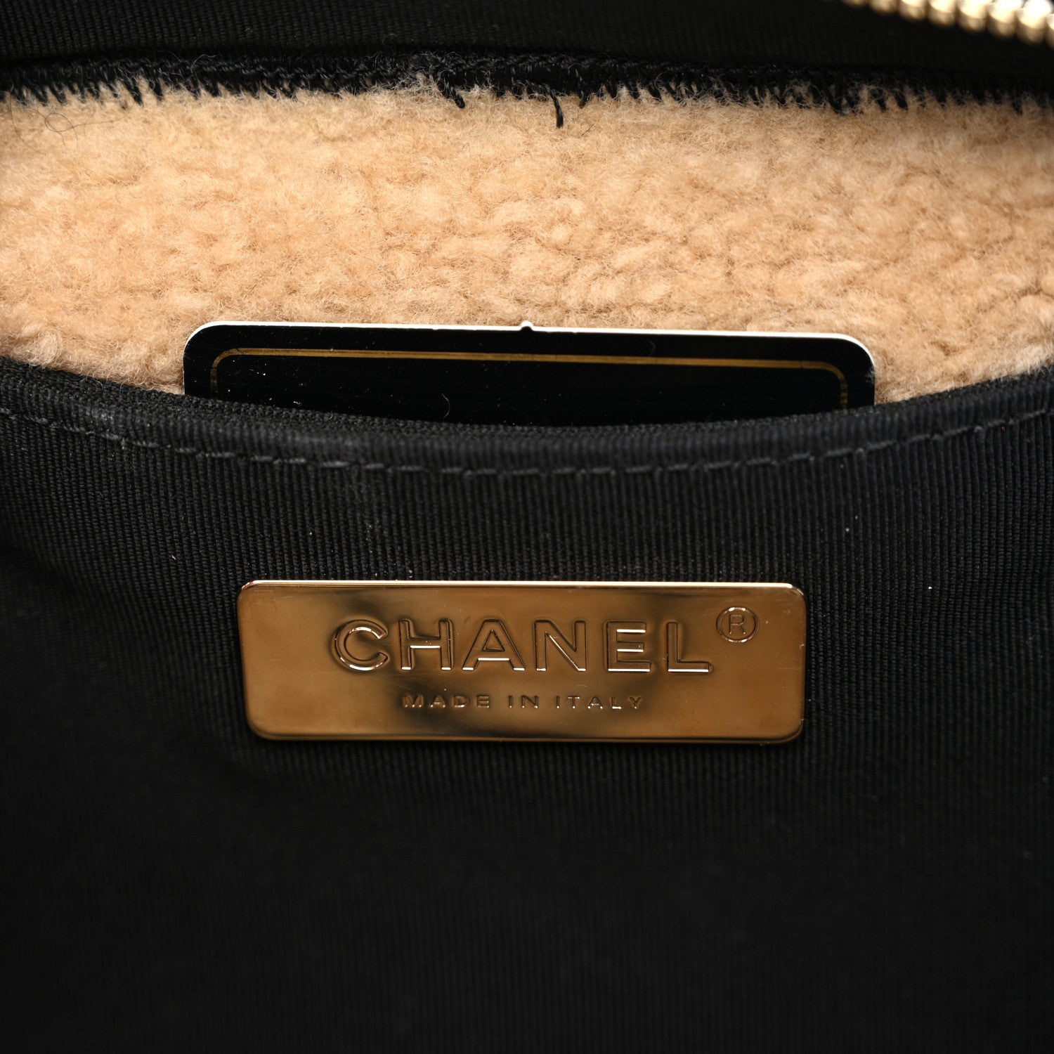 Shiny Crumpled Sheepskin Shearling Waist Bag Black Beige