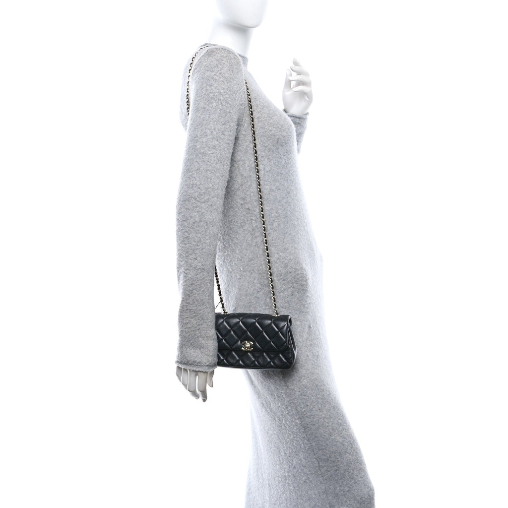 Lambskin Quilted Rectangular Phone Holder Clutch With Chain Black