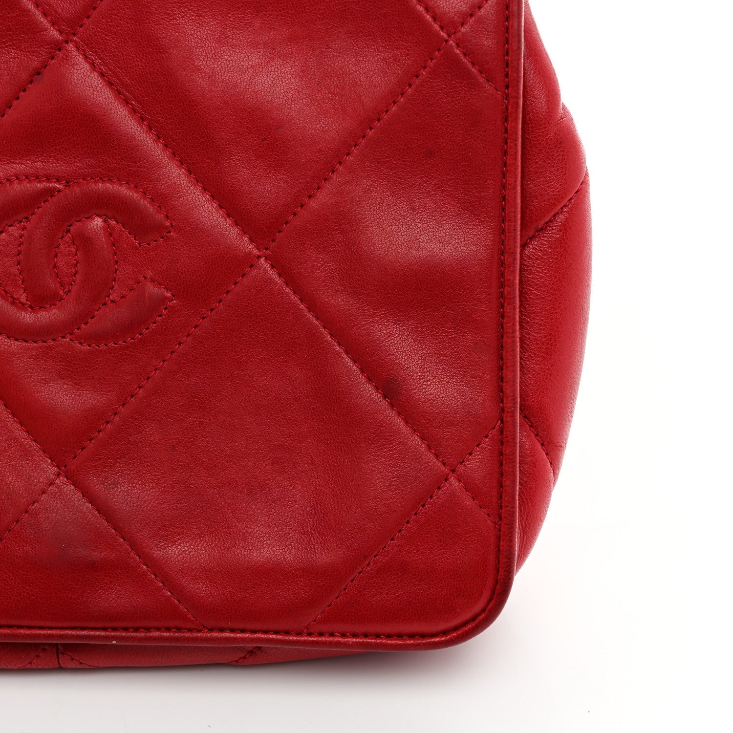 Lambskin Quilted CC Shoulder Bag Red