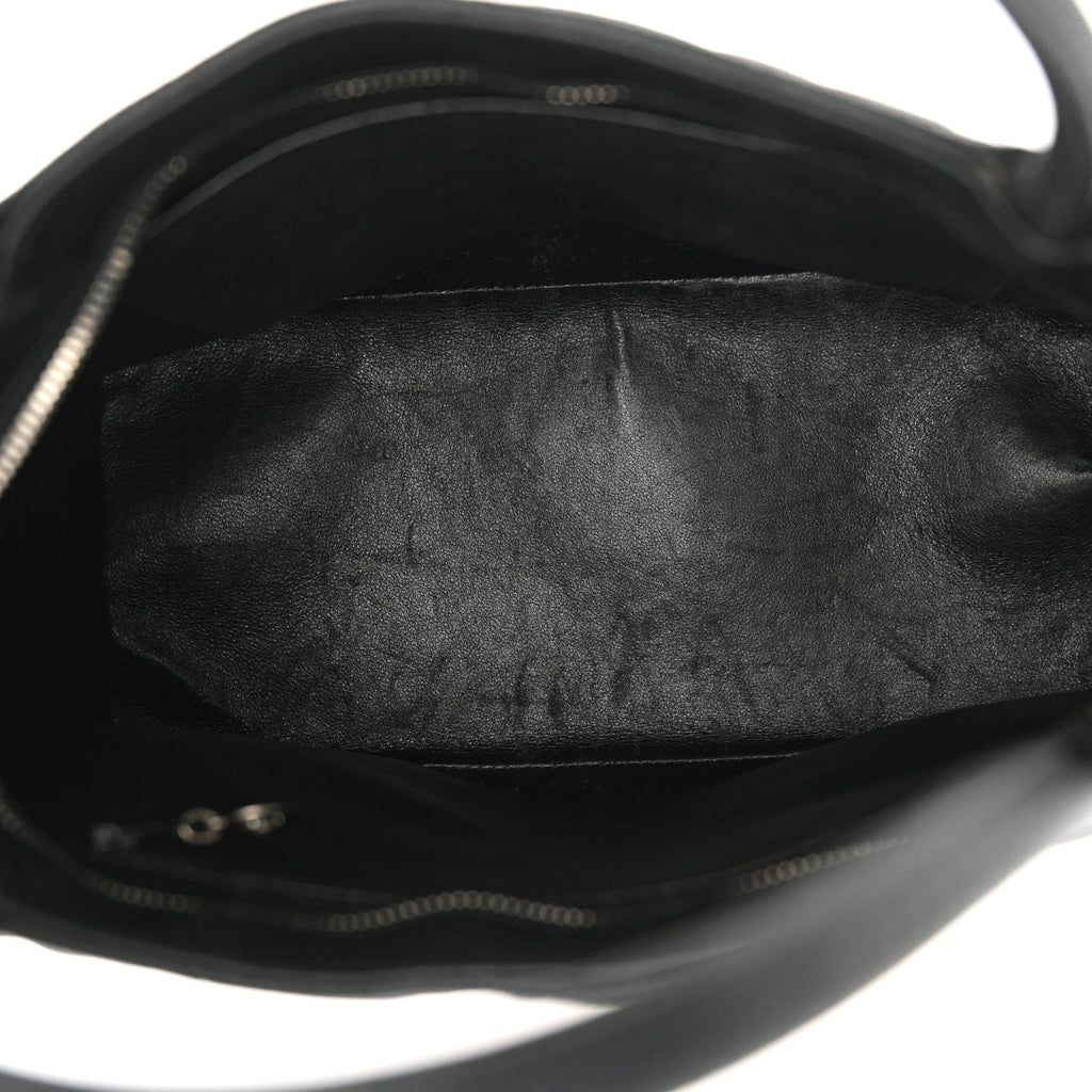 Caviar Quilted Medallion Tote Black