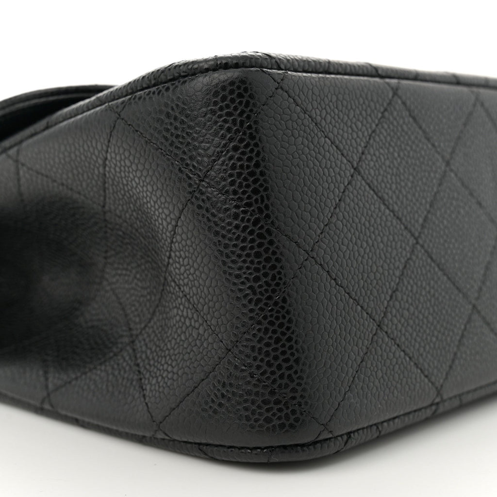 Caviar Quilted Jumbo Double Flap Black