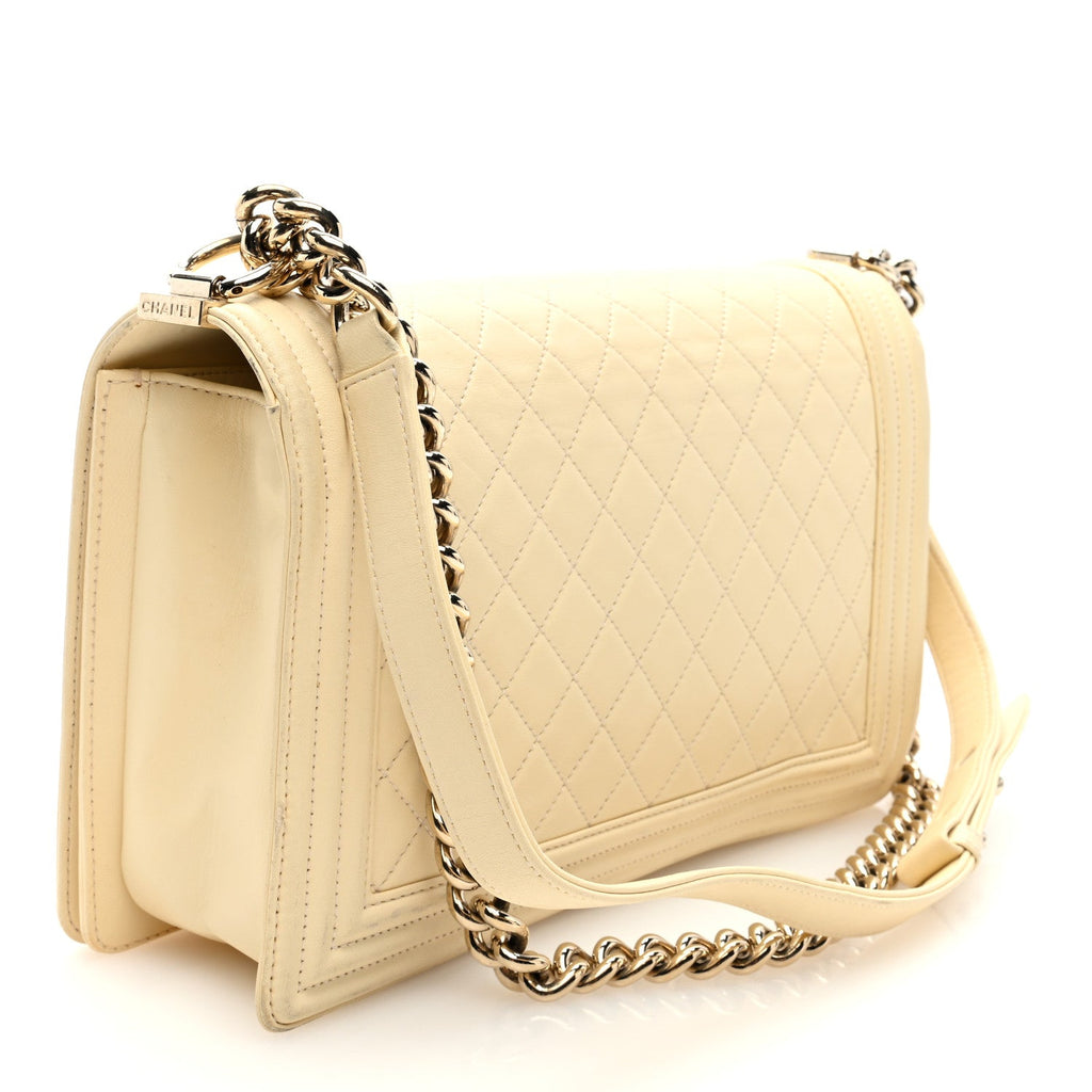 Caviar Quilted New Medium Boy Flap Light Beige