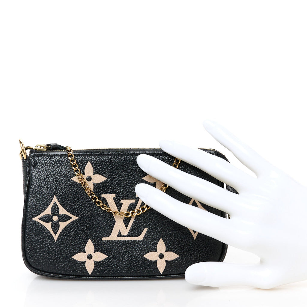 Empreinte Monogram Giant Mini Pochette Accessories Black