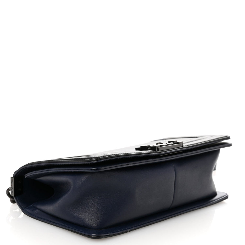 Calfskin Medium Bi-Color Boy Flap Black Dark Navy
