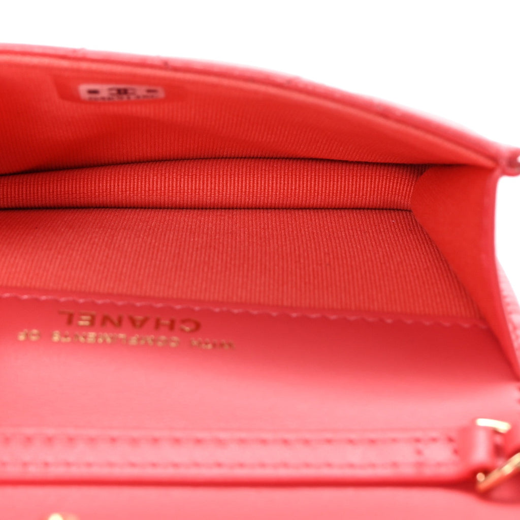 Shiny Lambskin Quilted  Holder On Chain Pink