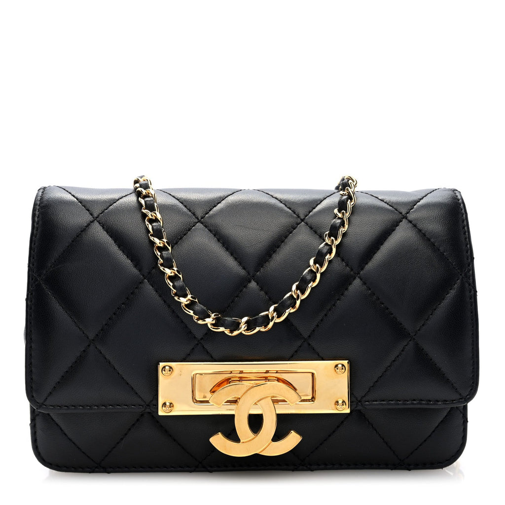 Lambskin Quilted Golden Class Wallet on Chain WOC Black