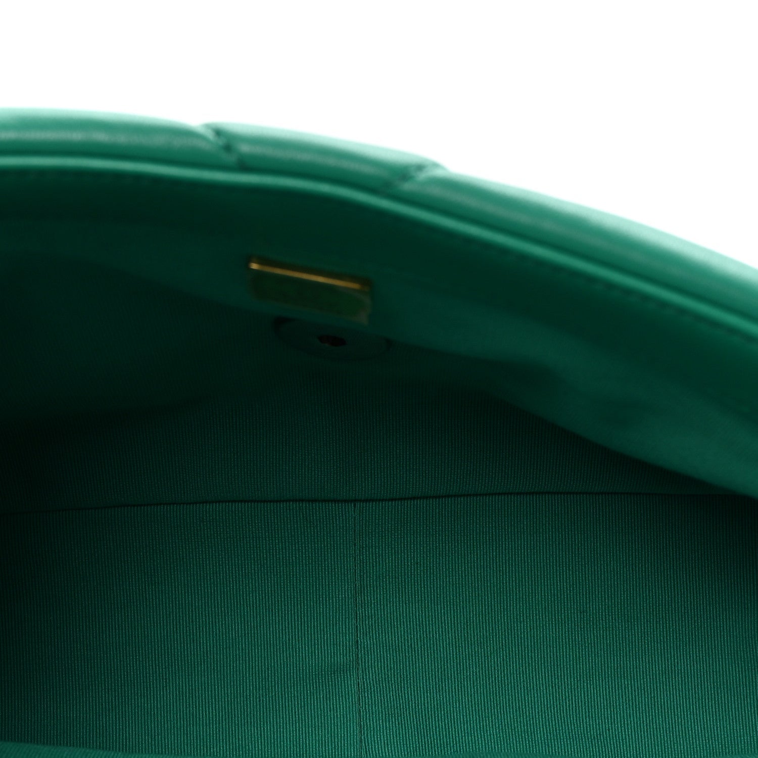 Lambskin Quilted Medium Chanel 19 Flap Green