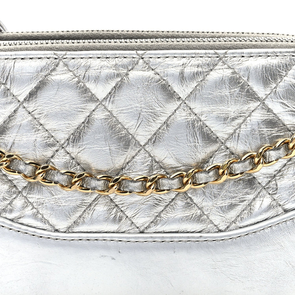 Metallic Lambskin Calfskin Quilted Small Gabrielle Clutch With Chain Silver