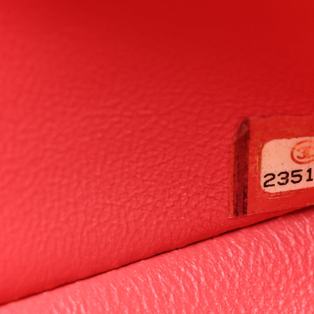 Caviar Quilted Medium Double Flap Pink