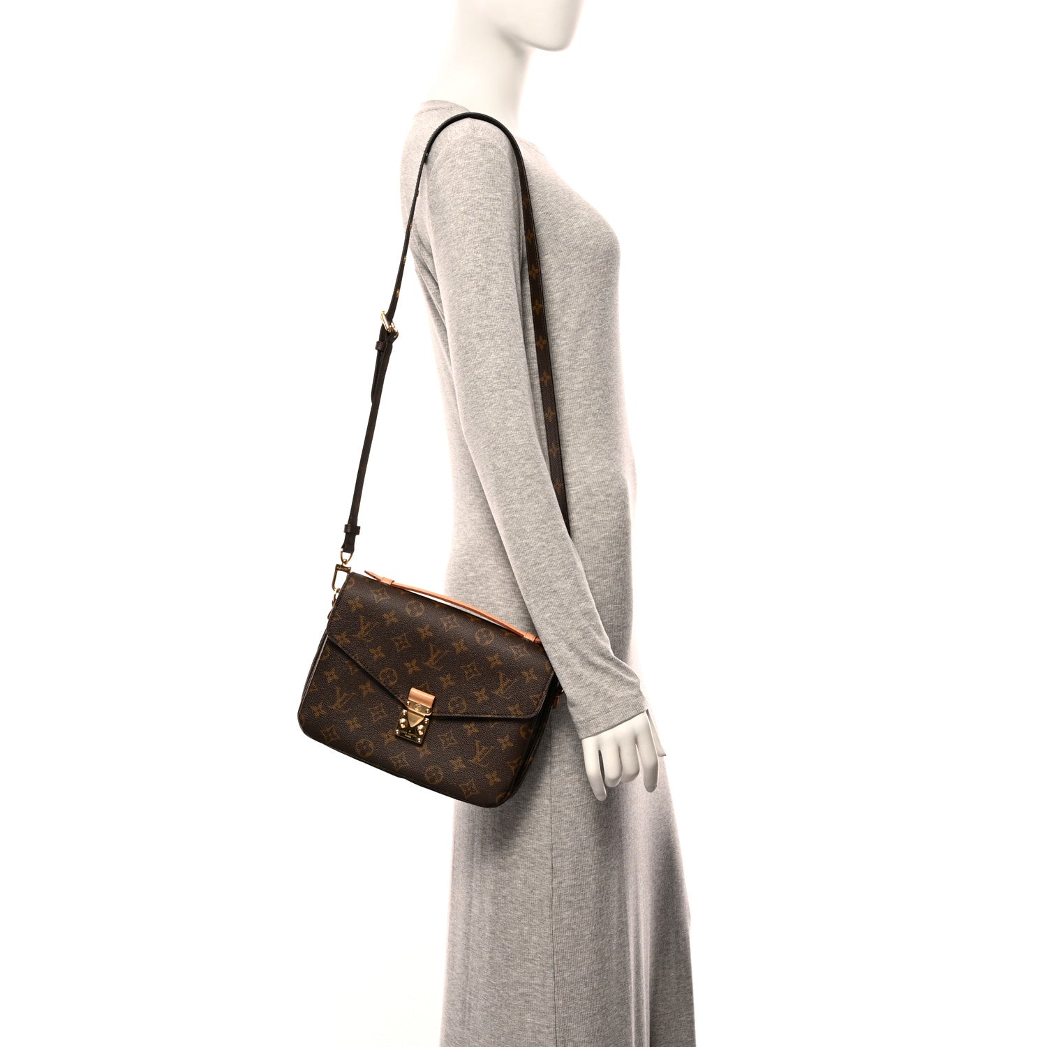 Monogram Pochette Metis