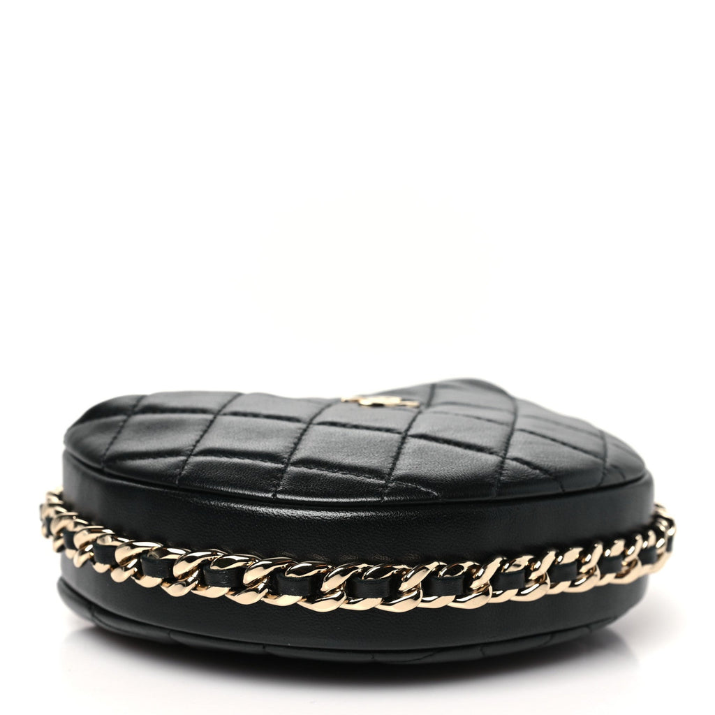 Lambskin Quilted Chain Around Pouch Black
