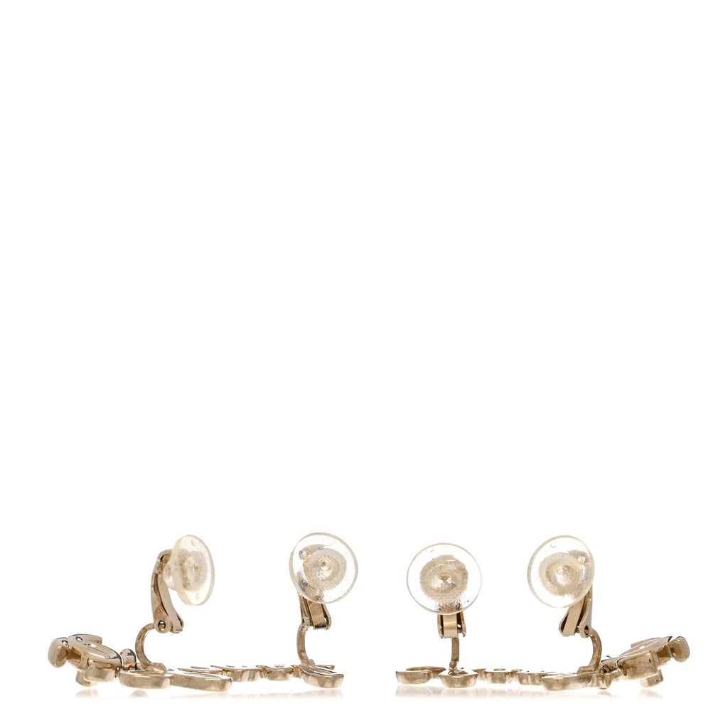 Metal Logo CC Turnlock Clip On Earrings Gold