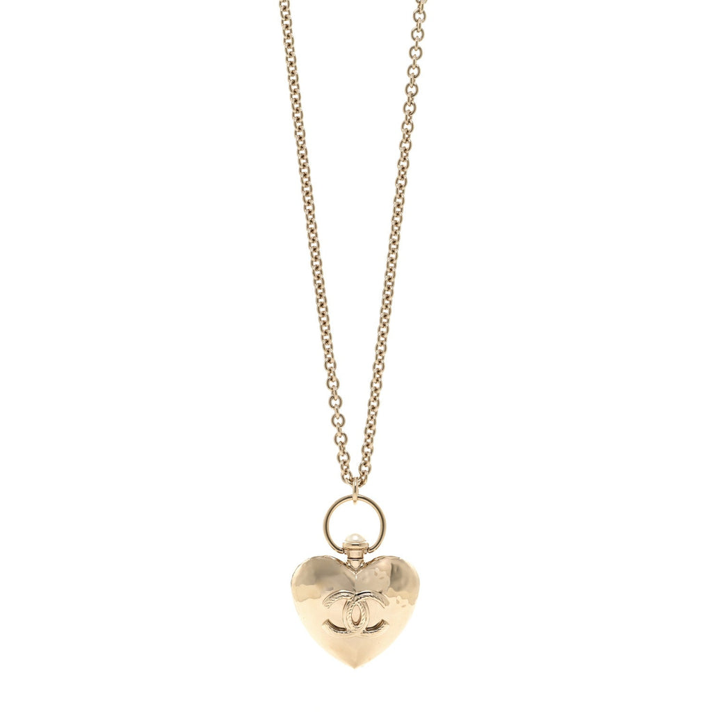 Metal CC Heart Locket Necklace Gold