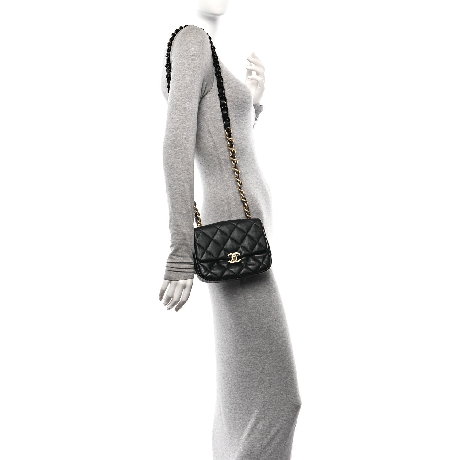 Lambskin Quilted Mini Lacquered Chain Flap Black
