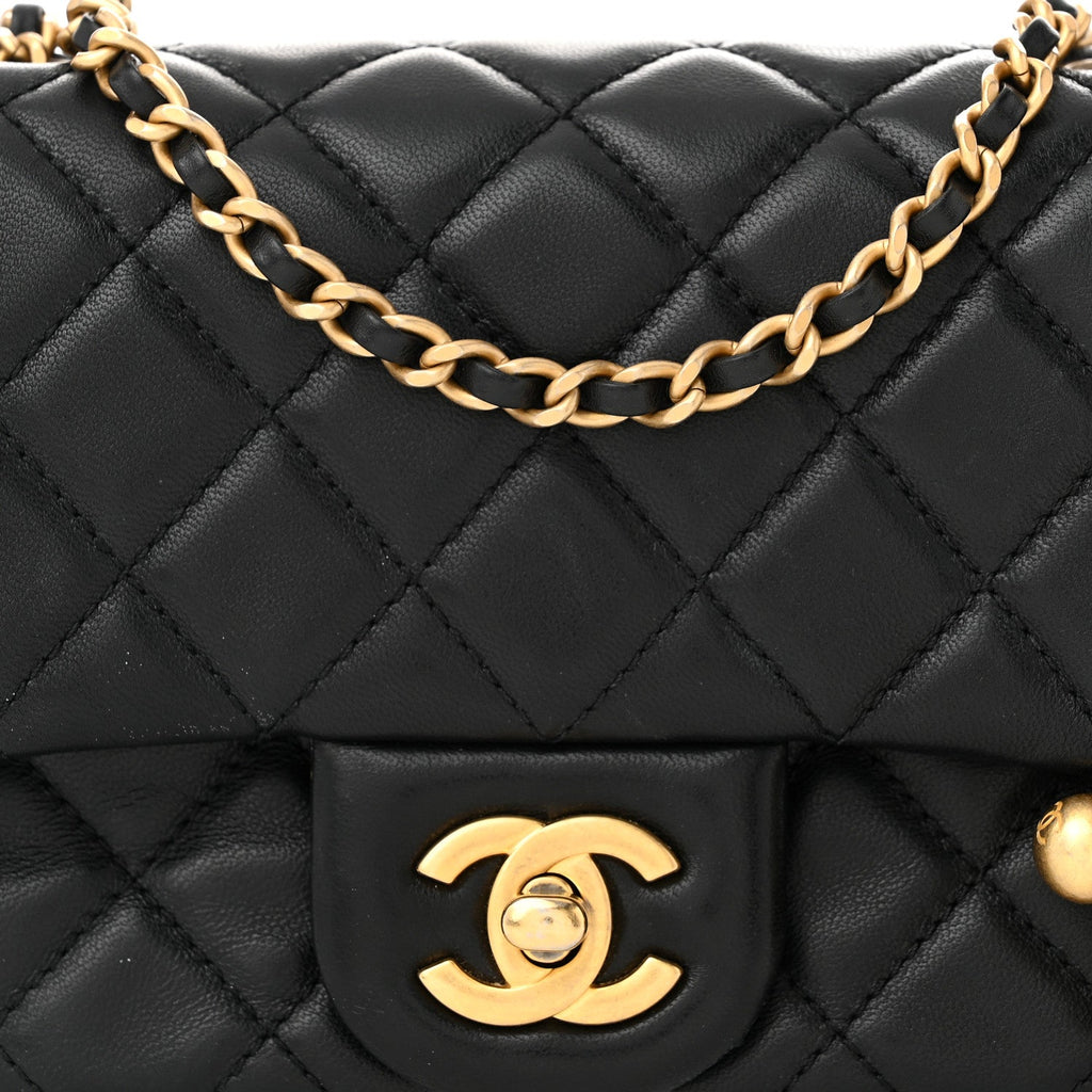 Lambskin Quilted Mini Pearl Crush Flap Black