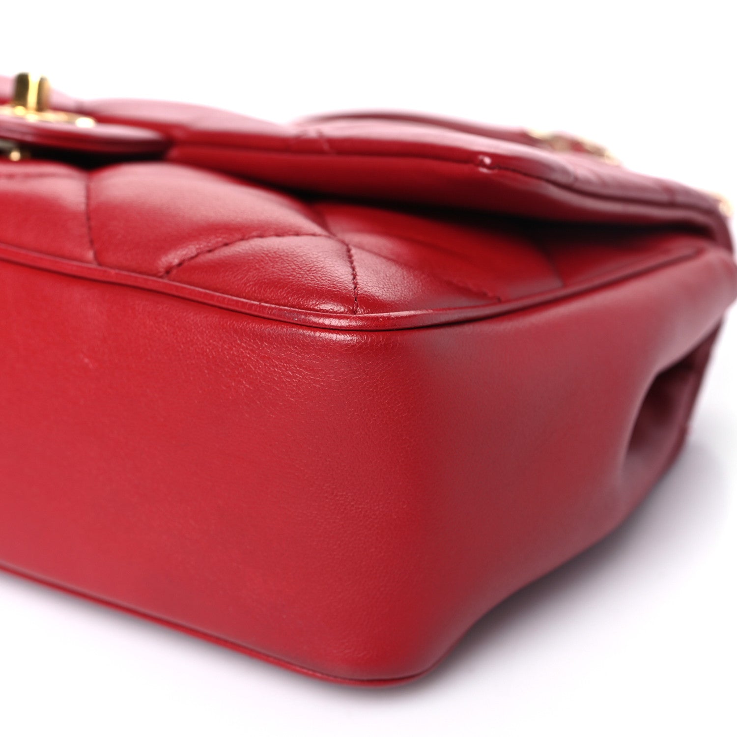 Lambskin Quilted Small Easy Carry Flap Red