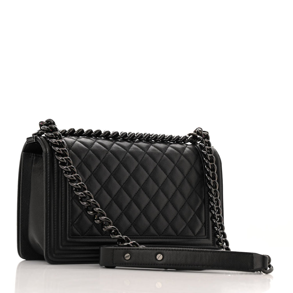 Caviar Quilted Medium Boy Flap So Black
