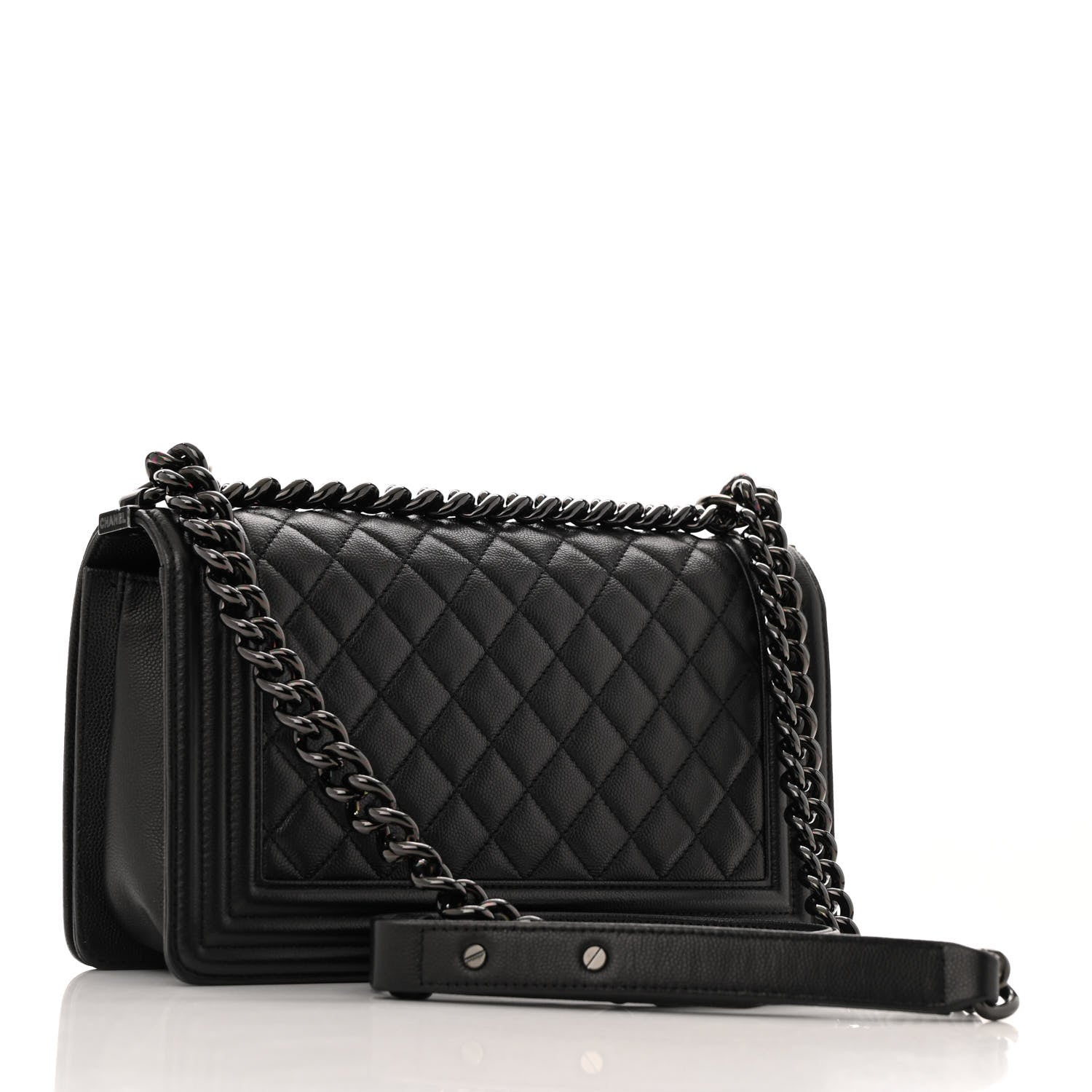 Caviar Quilted Medium Boy Flap So Black
