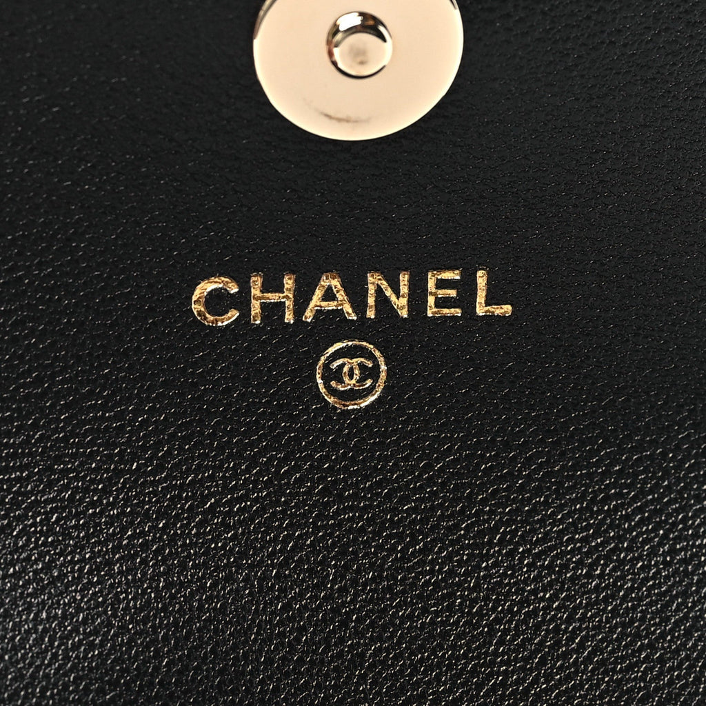 Lambskin Quilted Pearl Top Handle Clutch With Chain Black