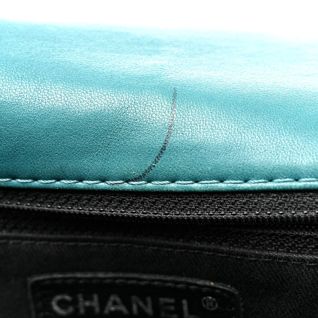 Lambskin Quilted Large Soft Touch Flap Green