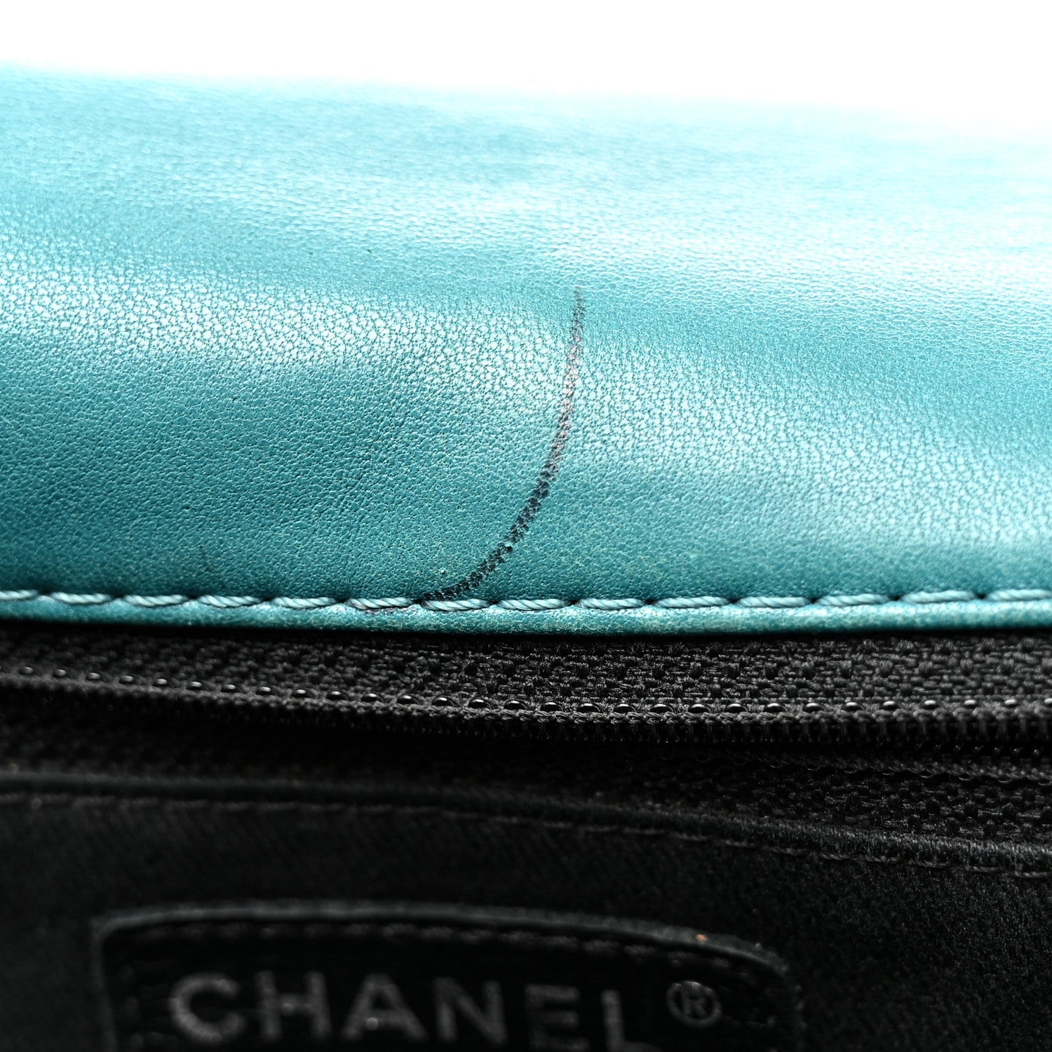 Lambskin Quilted Large Soft Touch Flap Green