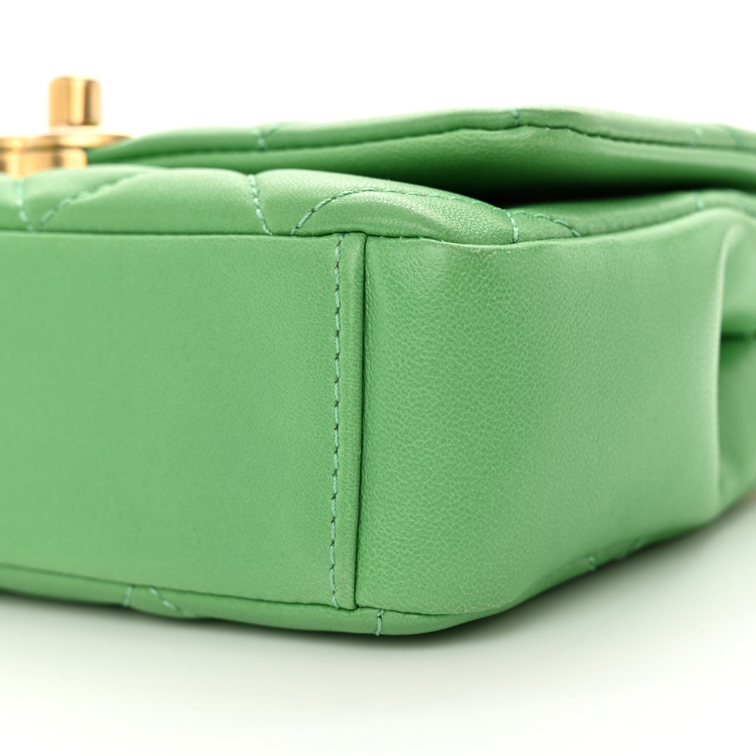 Shiny Lambskin Small Chain Is More Flap Green