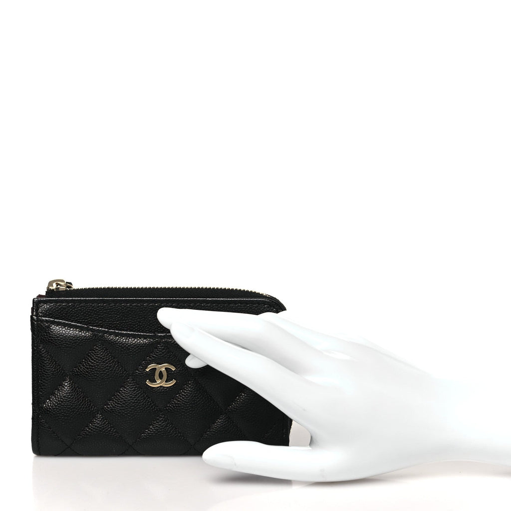 Caviar Quilted CC Zip Around  Holder Black