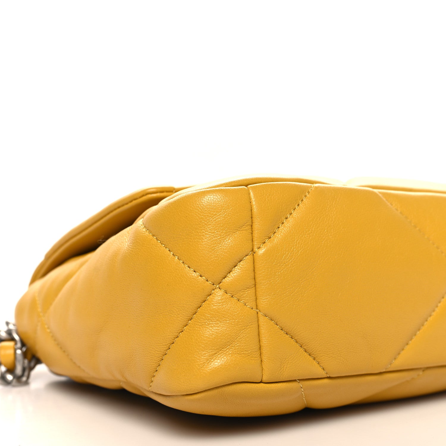 Lambskin Quilted Medium Chanel 19 Flap Yellow