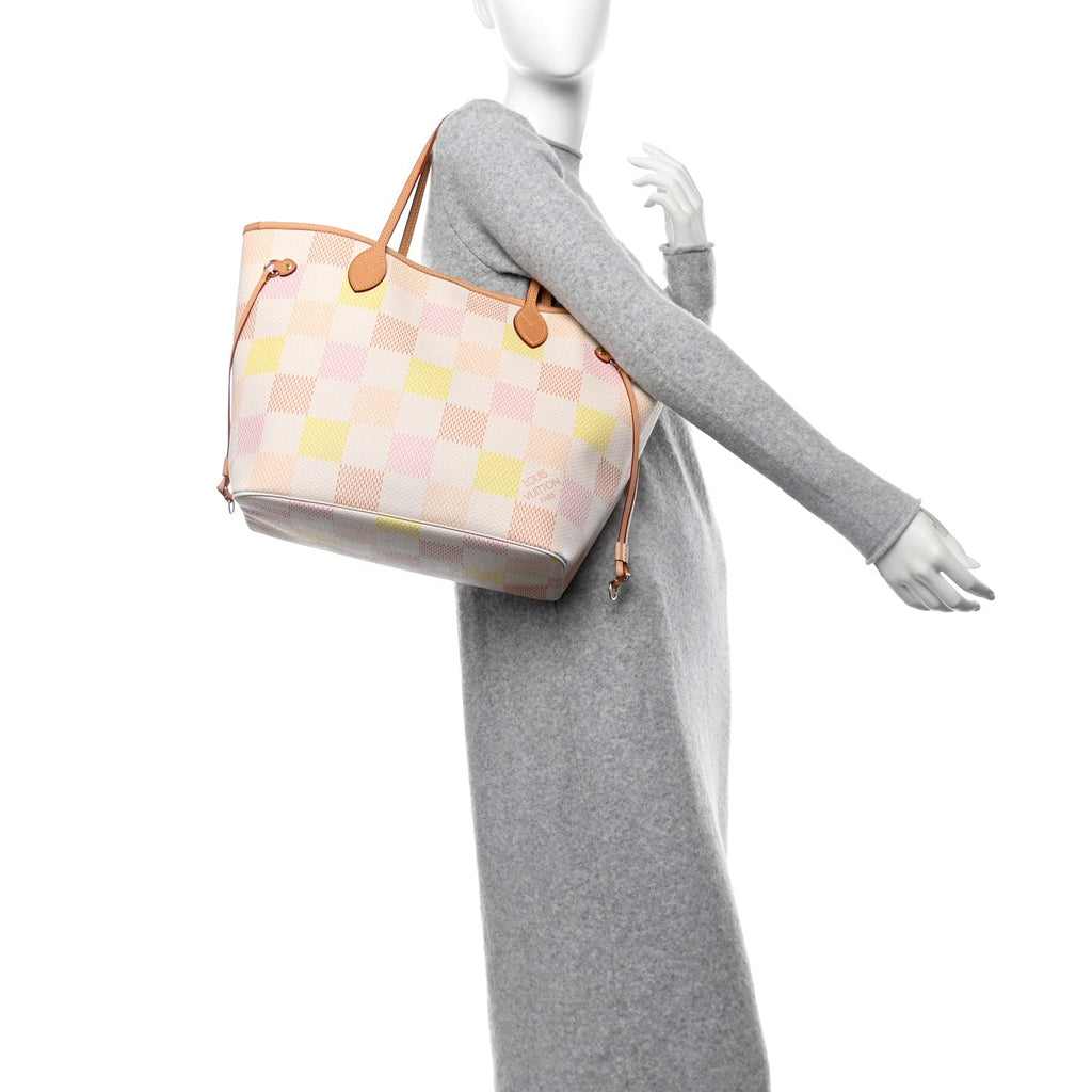 Damier Giant Neverfull MM Peach