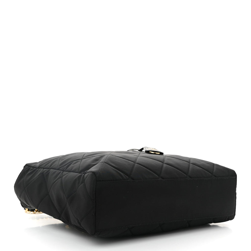 Re-Nylon Impunturato Saffiano Triangle Stitched Re-Edition 1995 Chaine Large Shoulder Bag Black