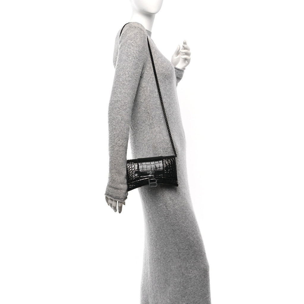 Shiny Calfskin Monochrome Crocodile Embossed Hourglass Chain Bag Black