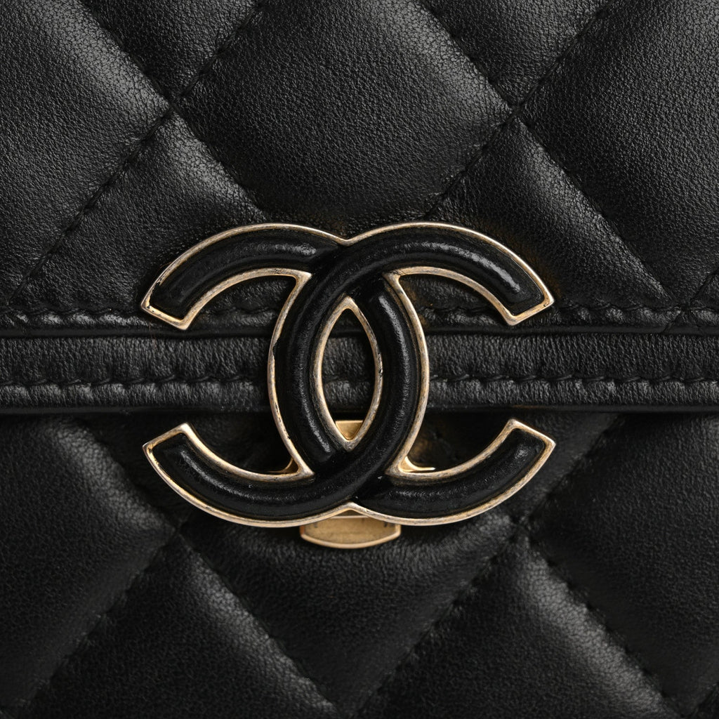 Lambskin Quilted CC Chic Gusset Wallet Black