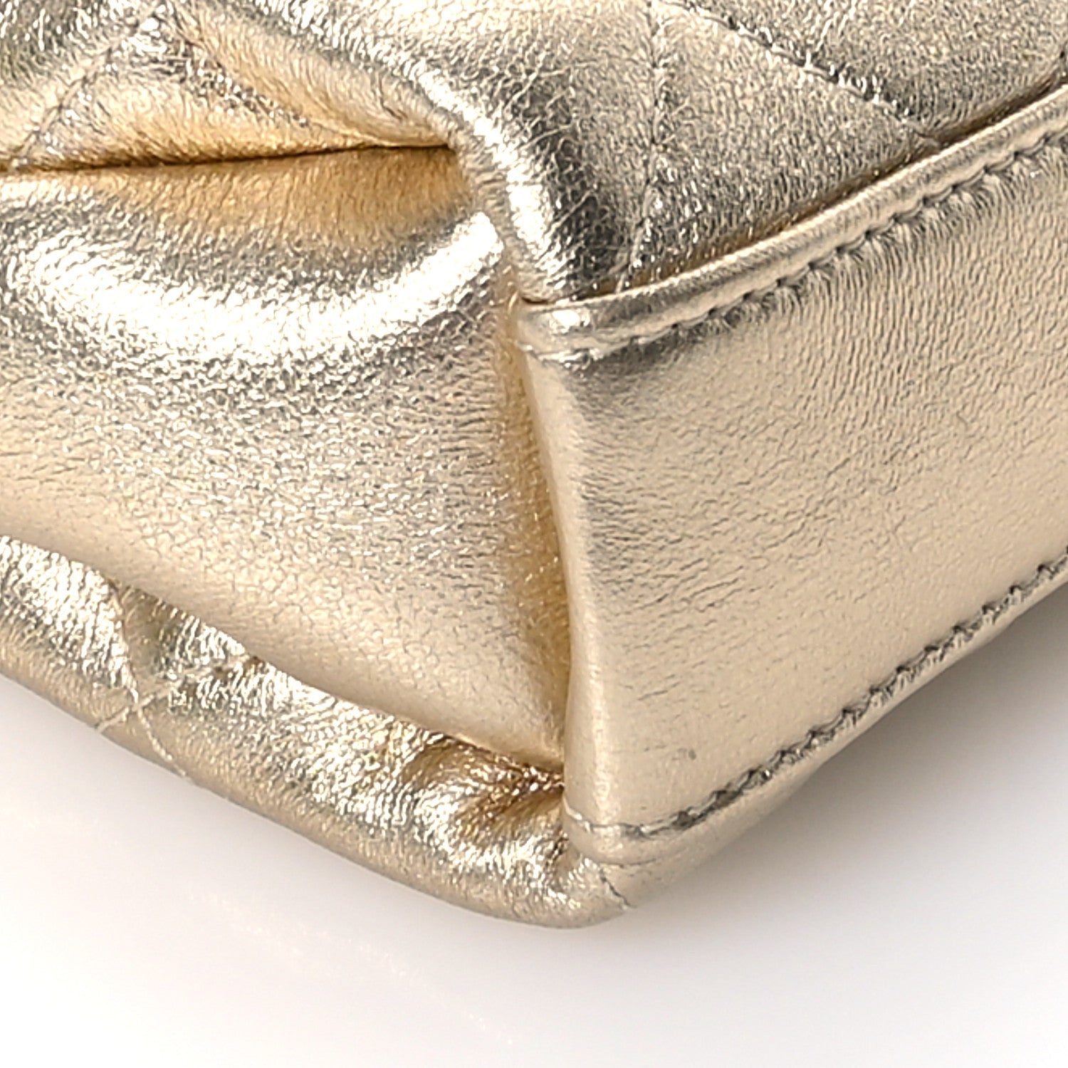 Metallic Lambskin Quilted Mini CC Crystal Logo Chain Flap Gold