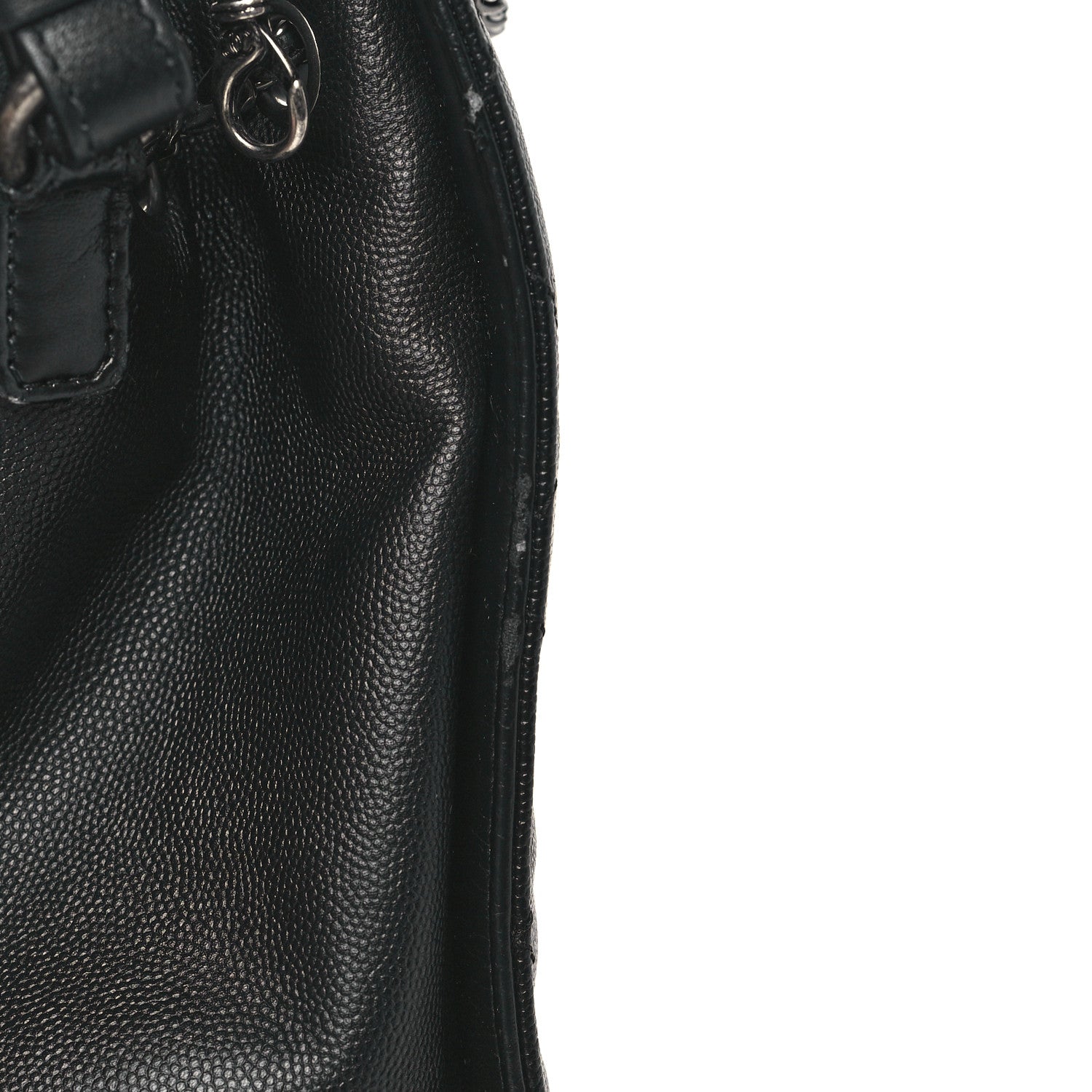 Caviar Quilted Medium CC Bucket Bag Black