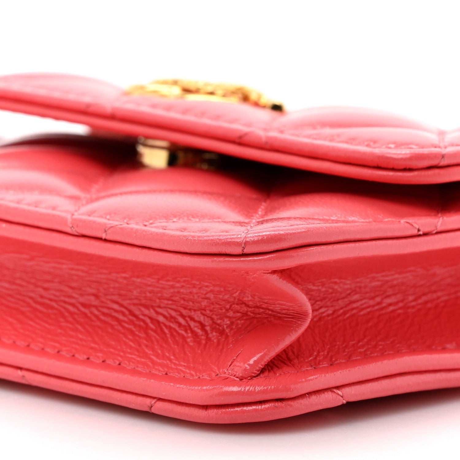 Shiny Lambskin Quilted  Holder On Chain Pink