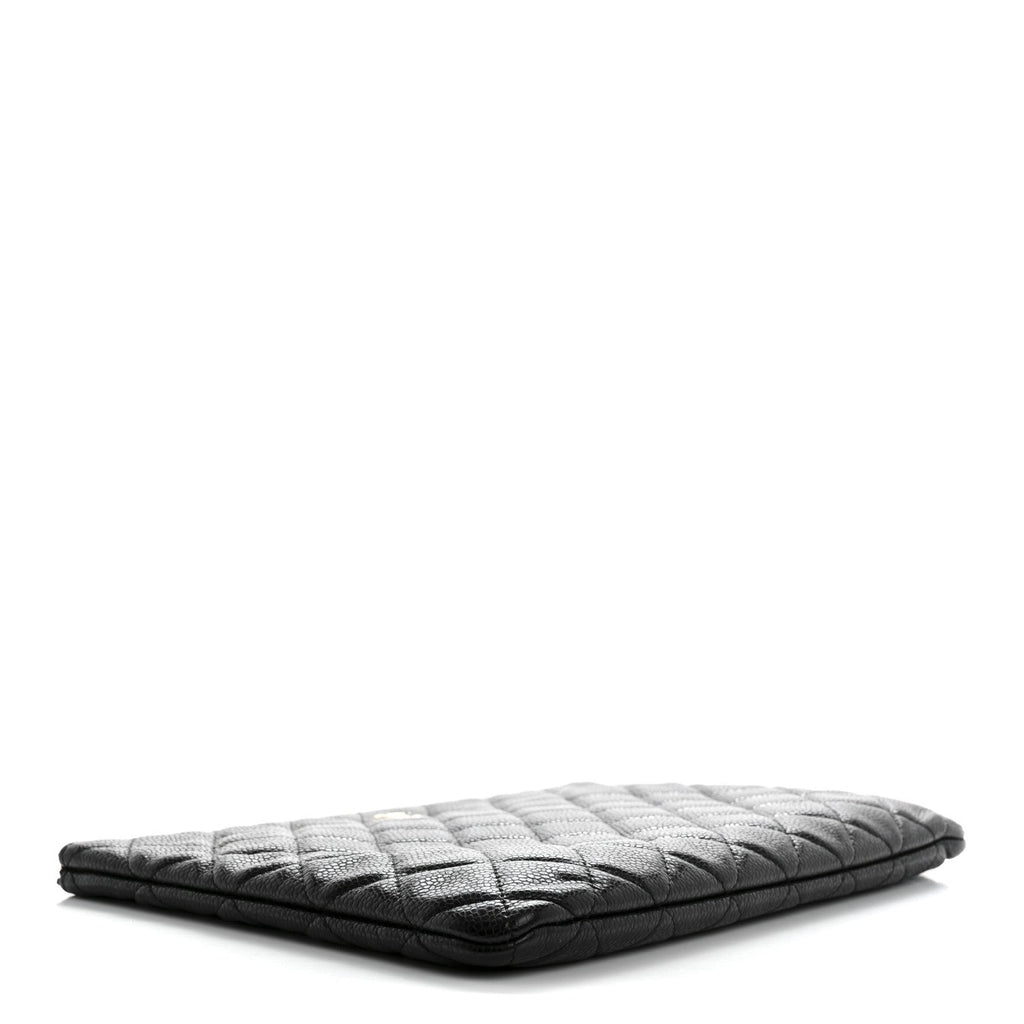 Caviar Quilted Medium Cosmetic Case Black