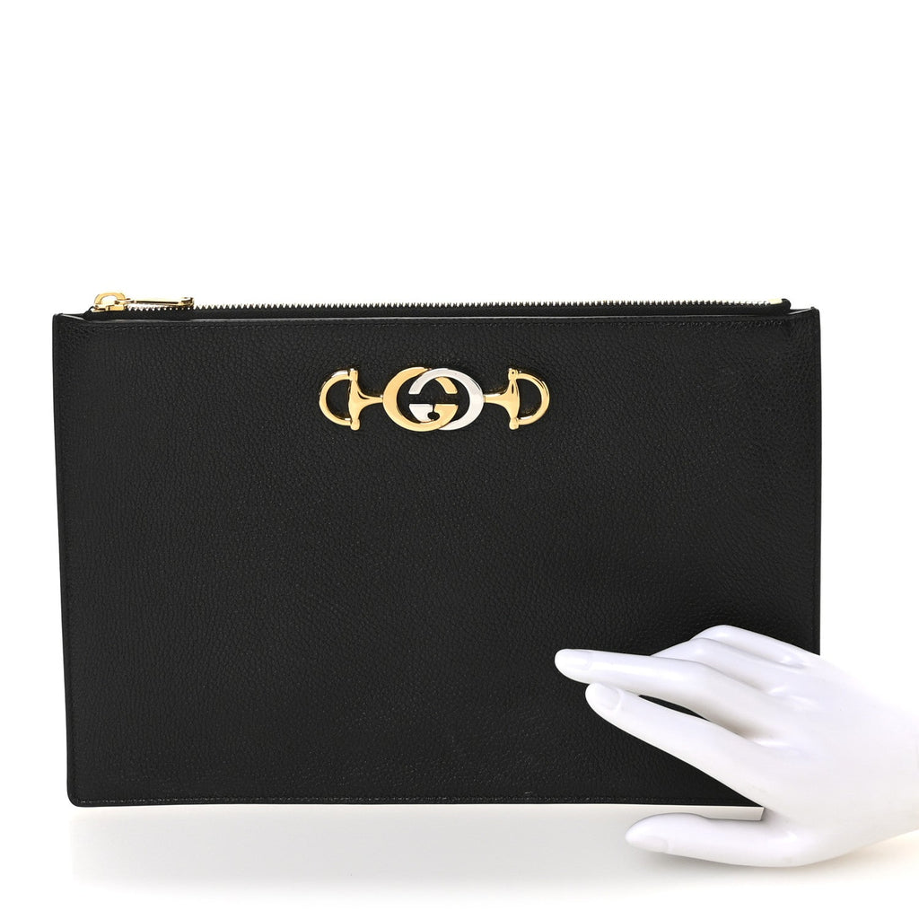 Grainy Calfskin Zumi Pouch Black
