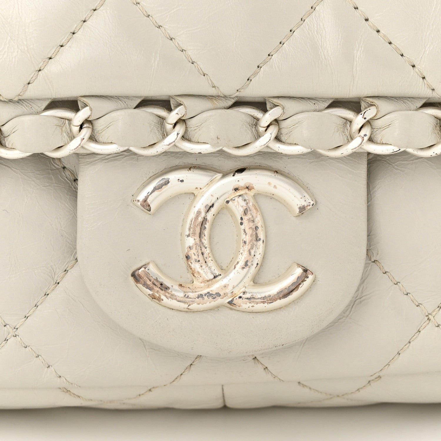 Calfskin Quilted Medium Chain Me Flap White